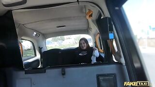 Taxi driver fuck Sabien Demonia in the backseat, no need for money
