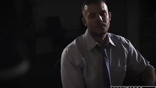 Shady reporter fucked his client Evelyn Claire, who begged for his cock