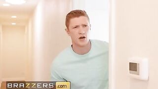 The stepson helped his stuck mom Mellanie Monroe with laundry in a steamy scene