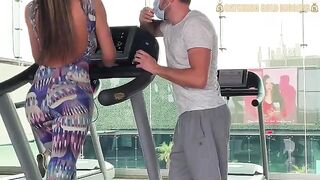 Colombian girl with big ass gets banged in gym