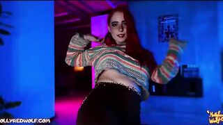 A hippie girl just won’t stop getting laid - MollyRedWolf’s wild ride