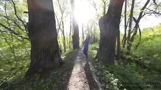 Guy fucked a girl and cummed in her mouth in public place