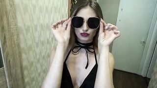 A sexy girl tried to reach a luxurious target, but she settled for something more personal