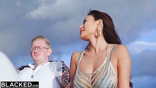 Gorgeous Rae Lil Black deserts her BF for a muscular stranger’s impressive size