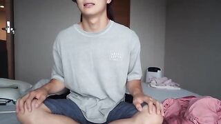 The hottest girl is doing a dominant face sitting and handjob