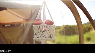 A businessman has a wild time with the free-spirited Kelsi Monroe
