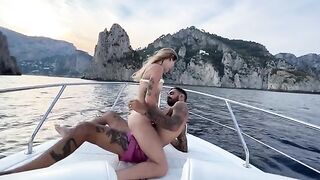We had sex with the captain of the boat tour to Capri