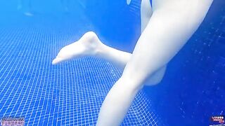 A Chinese teen gets fucked on her vacation in a hard way
