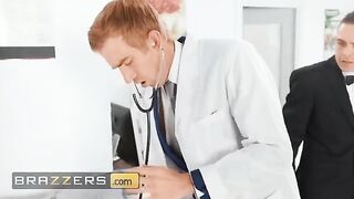 Doctor Danny treats Kiki Daniels’ cold feet with a massive cock