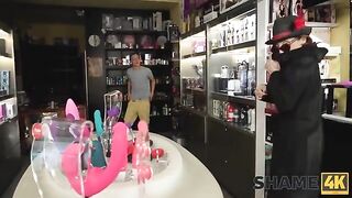 Older lady gets fucked by her neighbor with a huge cock