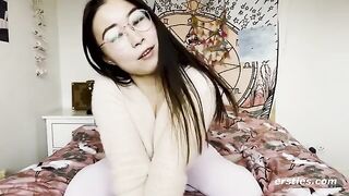 A young Chinese girl was overjoyed to create a homemade porn video for the audience