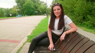Public blowjob with all the risks in a park, just like Luna Roulette’s daring adventures