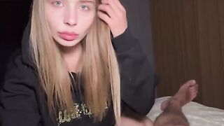 Ladies of IT also know how to make a good blowjob. Californiababe