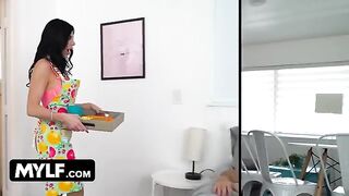 Piper Press, the perfect housewife, loves her daily tasks and rough sex