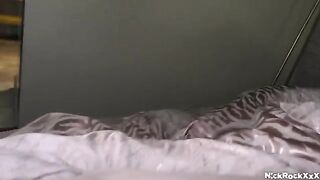 A huge hairy ass of Caucasian friend's daughter gets smashed on the bed