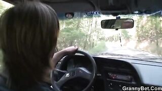Picked up a hot old granny and fucked her hard in the car
