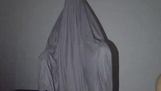A real ghost scares me on my room and fucks me, Halloween