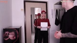 The delivery girl is not an angel, she can be very naughty sometimes