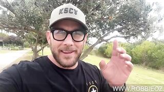 I picked up a hot girl in the park and we had sex