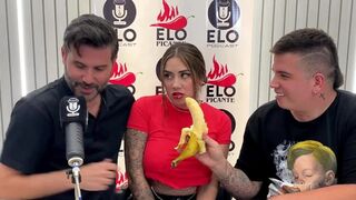 Sara Blonde, interviewed on Elo Podcast, ends up with a dick in her mouth