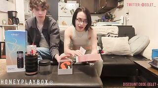 We Tested the Best Sex Toys Ever and Here’s Our Review - HoneyPlayBox