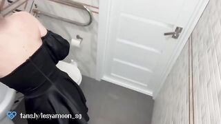 First night sex in the toilet, hot and steamy
