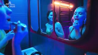 Girl was picked up in the toilet of a night club and engaged in intense action