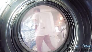 Girl was looking for underwear in the washing machine and had intimate encounter