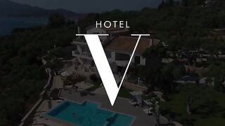 Scarlett and Honour are having fun with pool service guy in a steamy BLACKED scene