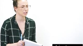 Two young babes have a great foursome sex with friends in focus group