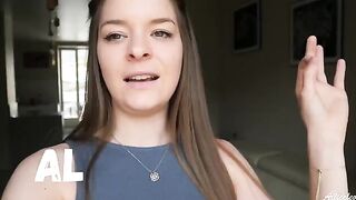Private live show contest with a quick bathroom encounter under the sun
