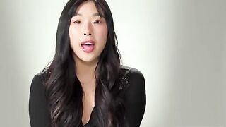 Korean teen Elle Lee shows how women orgasm through masturbation