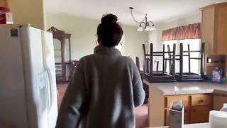 The future mom is trying to get a better housing deal from her landlord
