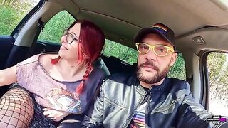 Amateur cock sucking with Italian dialogues that don't make sense, and some radio broadcast