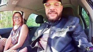 Amateur cock sucking with Italian dialogues that don't make sense, and some radio broadcast