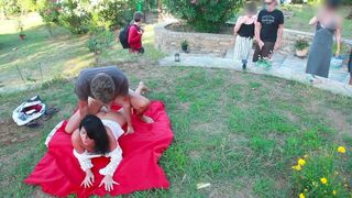 Sex on the meadow with a stranger ended with creampie and cumshot