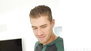 Jaye Summers cheats on her BF with a stranger in an EvilAngel scene