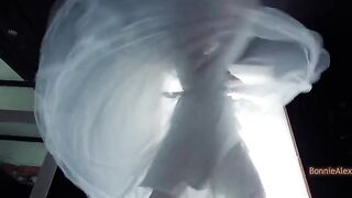 The bride accidentally found a wedding dress and had an intimate moment