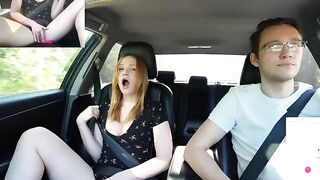 A girl surprised Verlonis by masturbating in the car with a remote-controlled toy