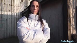 Brunette babe gets banged hard outdoors by Public Agent for cash