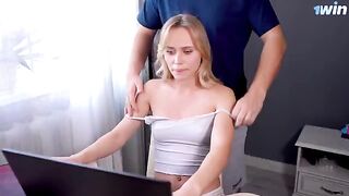 I’m a lucky guy, my stepsister is a streamer and massage lover