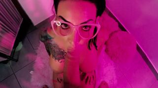 A lollipop girl gets her face covered with a man’s cum