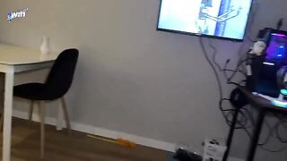 A stepsister wants to taste her stepbrother's cock