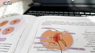 A stepmom explained to her stepson the structure of a female genital, it was embarrassing