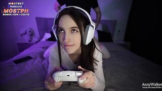 The stepsister of a gamer gets his cock sucked and rides him