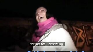 They pulled off the slut and fucked in the toilet of Resyran