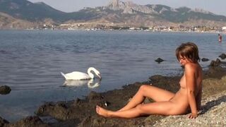 A daring nude walk along the riverbank turned into an intimate encounter