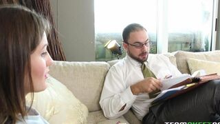A stepdaughter with no panties seduced her stepfather and he fucked her hard
