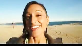Juicy nigersh got her cheek covered with cum