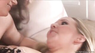 Two mature lesbians enjoy each other with pussy licking